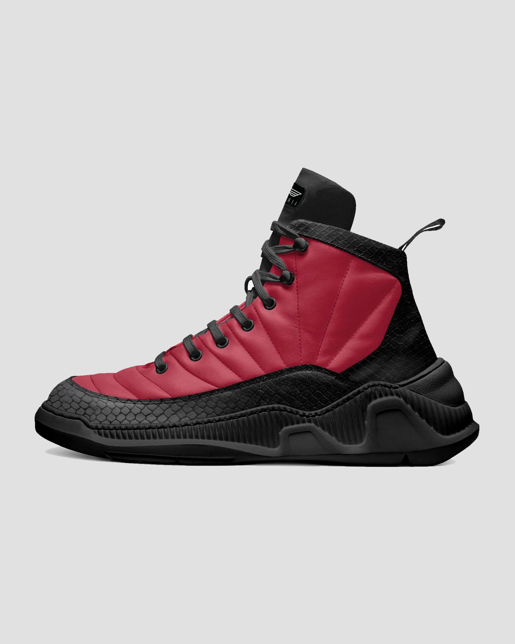 RedHorse-shoes-side